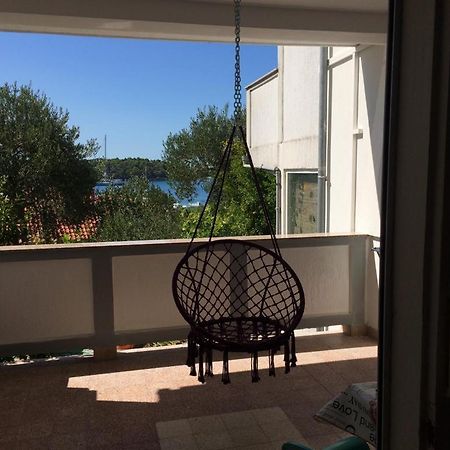 Apartman I Sobe Marijana 라브 외부 사진