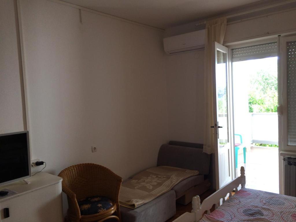 Apartman I Sobe Marijana 라브 외부 사진