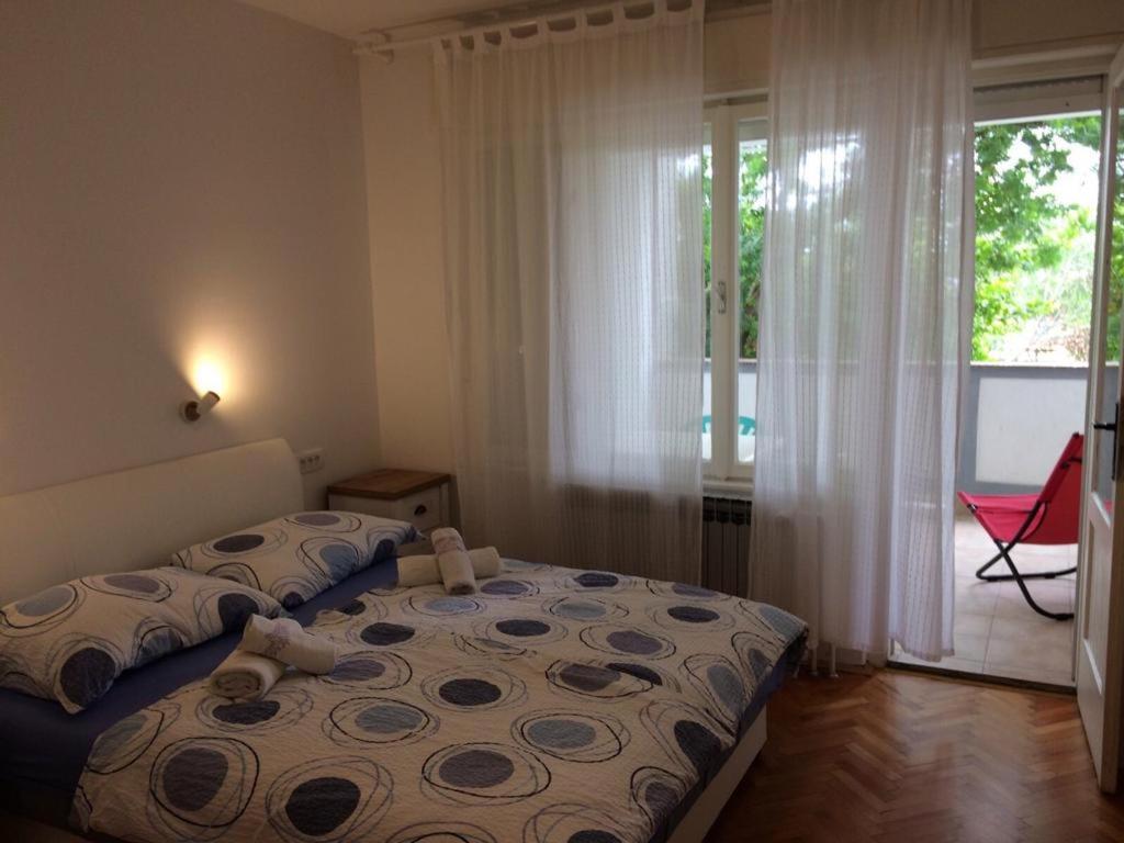 Apartman I Sobe Marijana 라브 외부 사진
